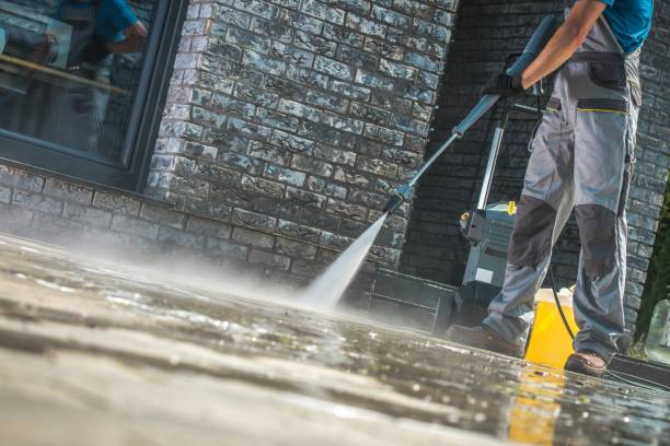 Best Driveway Pressure Washing  in Bedford, TX
