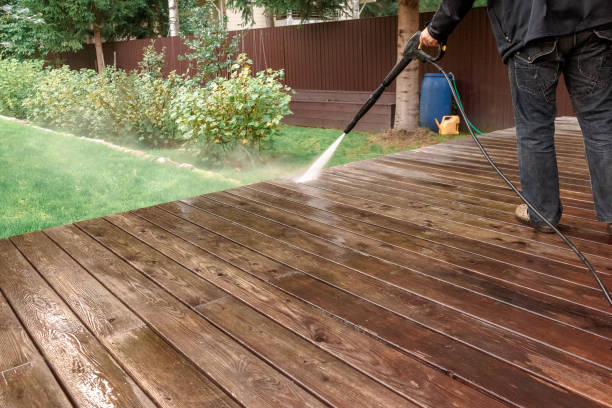 Best Animal Enclosure Cleaning  in Bedford, TX