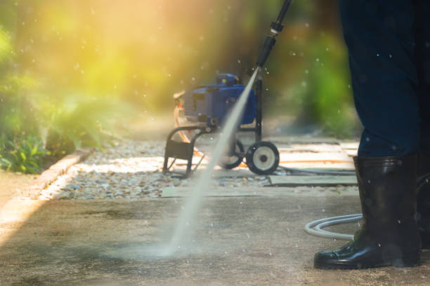 Best Graffiti Removal  in Bedford, TX